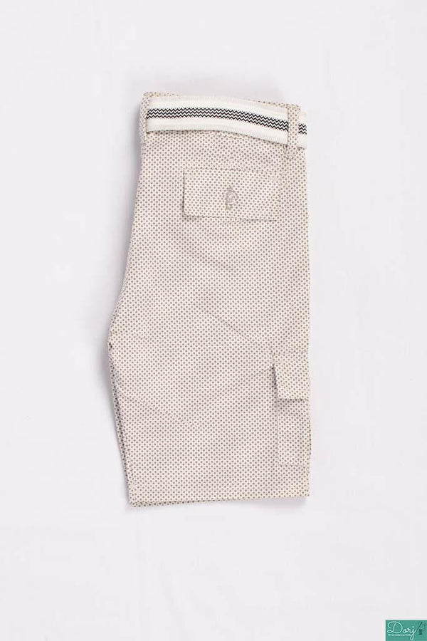 Boys Comfortable stylish, Casual Shorts are with pockets and adjustable elastic waist.