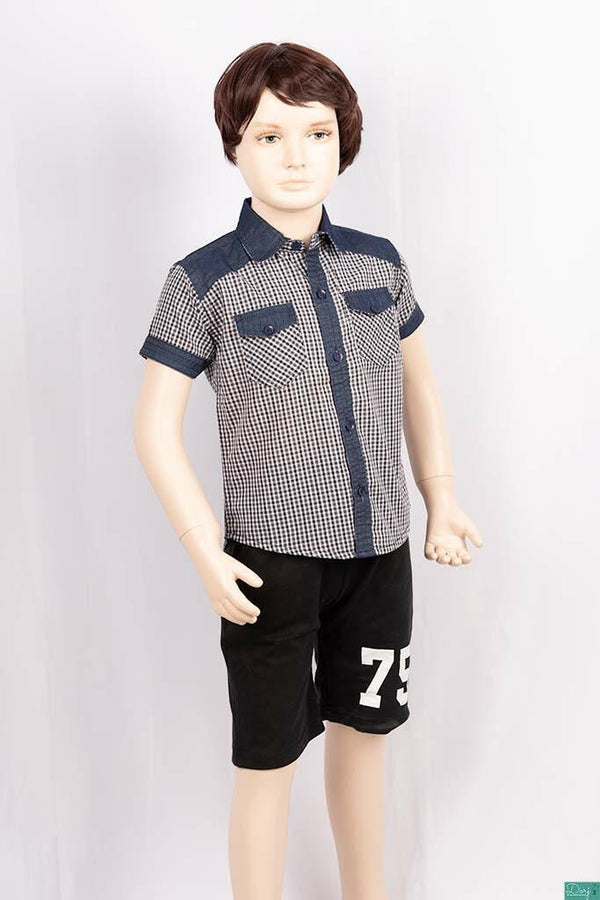 Boy’s half sleeve slim fit Shirts on B & W check with denim collar.