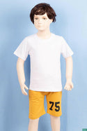 Boy's round neck regular fit short sleeve T-shirts.