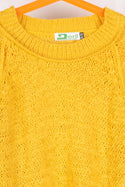 Girl's crew neck casual fit full sleeve Chunky knit short length sweater
