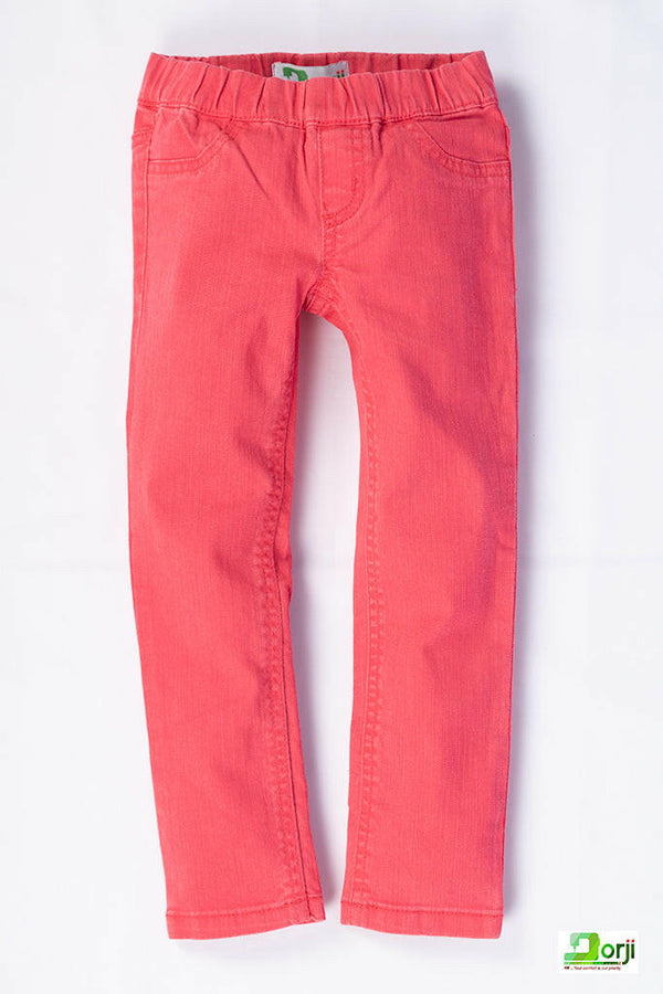 Girl's comfortable slim fit Jeggings in Pink.