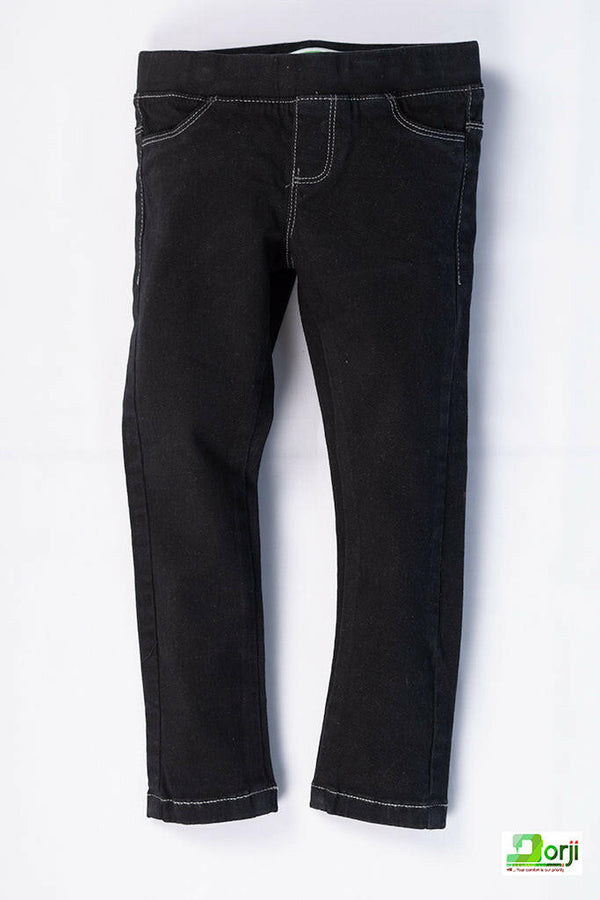 Girl's comfortable slim fit Jeggings in Dark Denim.