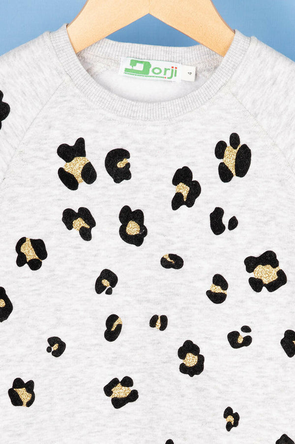 Girl's full sleeve crew neck leopard print jumper in Ash.