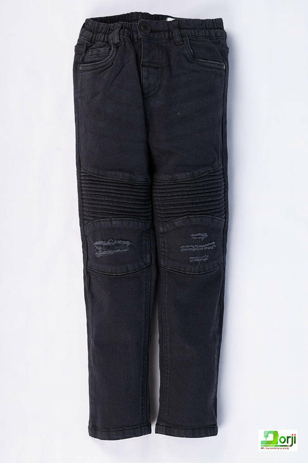 Girl's Regular fit Ripped Jeans in  Black .