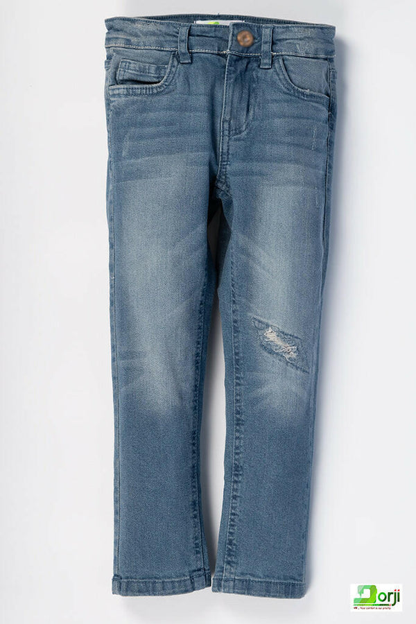 Girl's slim fit Ripped Jeans in Denim Blue.