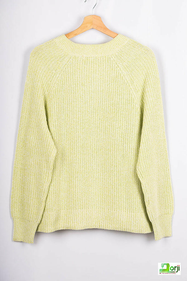 Ladies full sleeve round neck loose fit winter pullover.