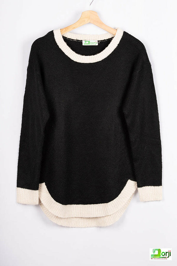 Women’s full sleeve round neck loose fit winter knit sweater.