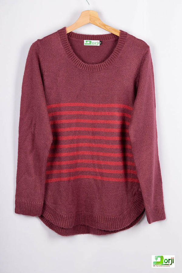 Women’s full sleeve round neck loose fit winter knit sweater.