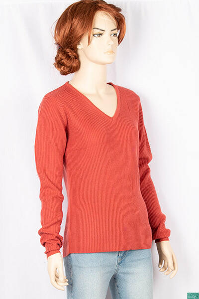 Ladies full sleeve casual fit v neck sweaters