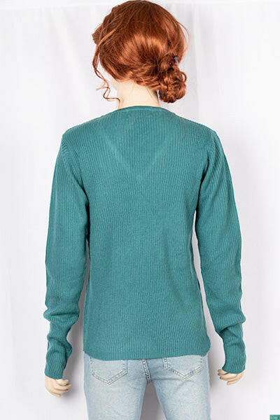Ladies full sleeve casual fit v neck sweaters