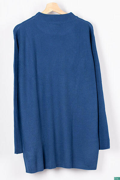 Ladies full sleeve casual fit round neck sweater.