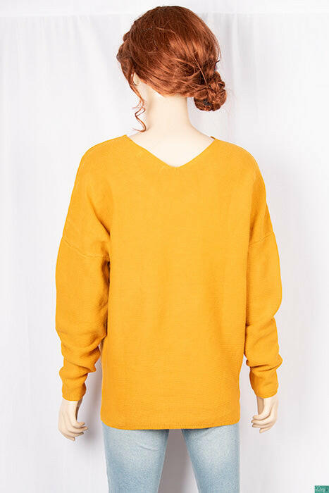 Ladies full sleeve casual fit trendy baggy design V neck knitwear.