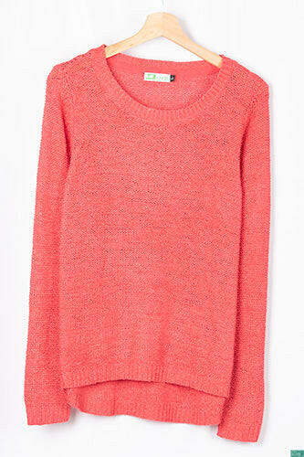 Ladies full sleeve casual fit round neck soft chunky sweater.