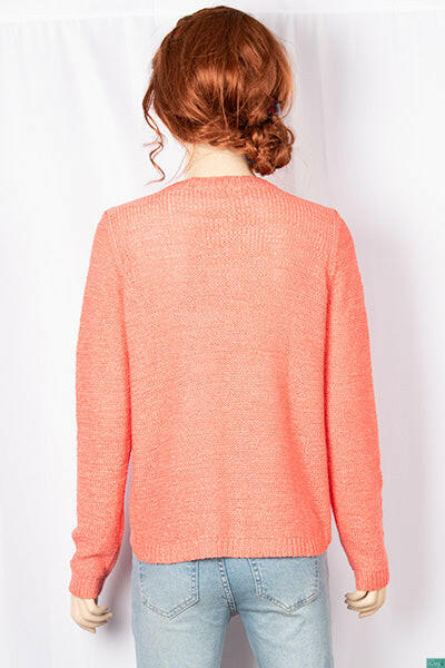 Ladies full sleeve casual fit round neck soft chunky sweater.