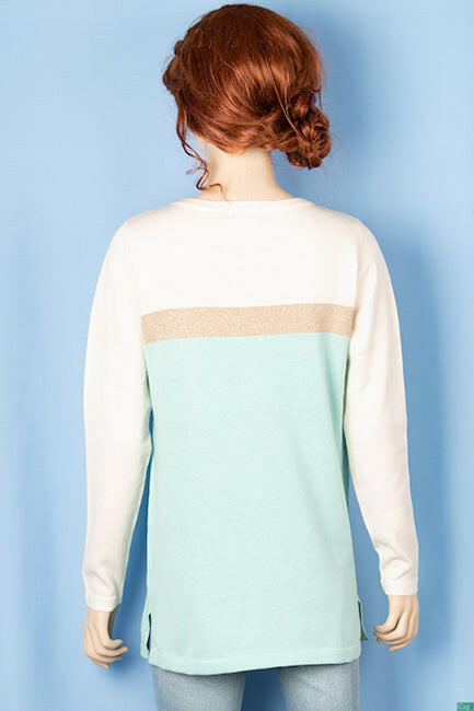 Ladies full sleeve casual fit round collar with v placket neck glittery shaded sweater.