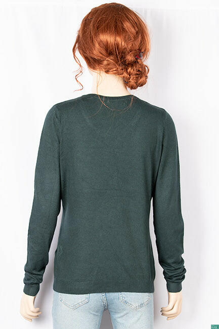 Ladies full sleeve casual fit V neck knitwear.