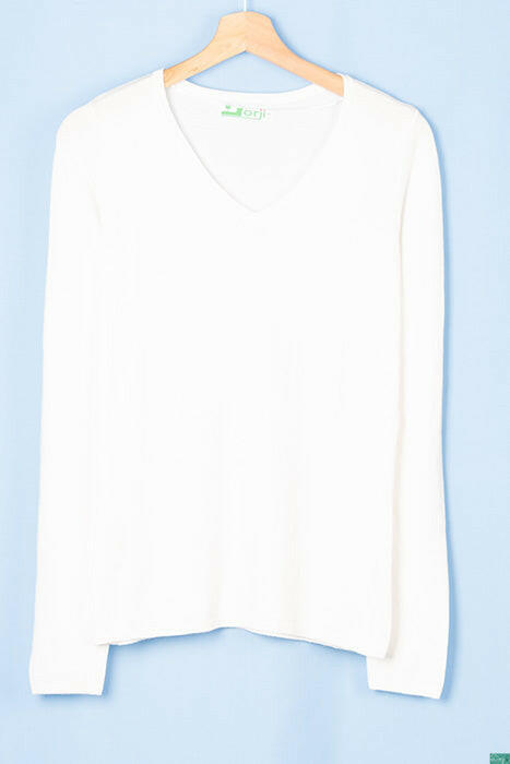 Ladies full sleeve casual fit V neck knitwear.