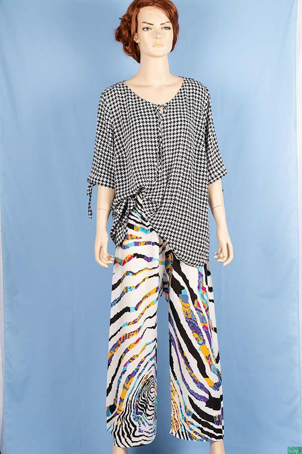 Ladies casual fit Long printed Palazzo Trousers.