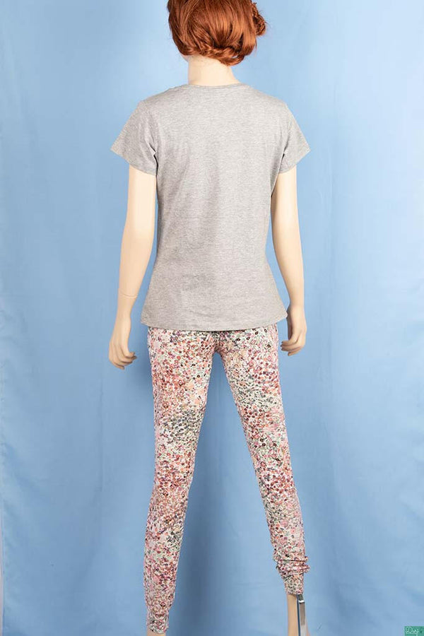 Ladies casual fit high waist printed Jeggings with Elasticated waistband.