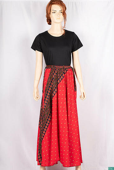 Ladies casual fit Stretchable waist skirts with Side optional belts.