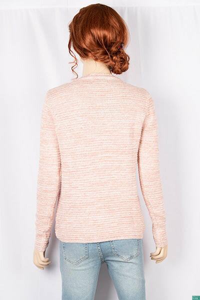 Ladies full sleeve casual fit round neck knitwear.