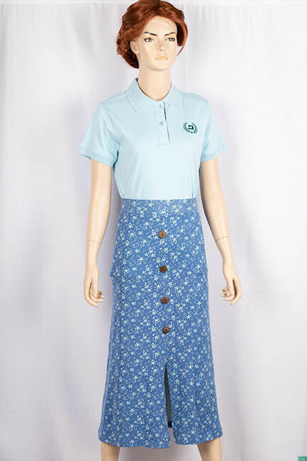 Ladies casual fit mid length stretchy, stylish middle split skirts with buttons.