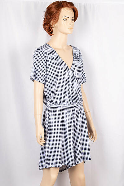 Ladies casual fit cris-cross V neck short sleeve stylish romper.