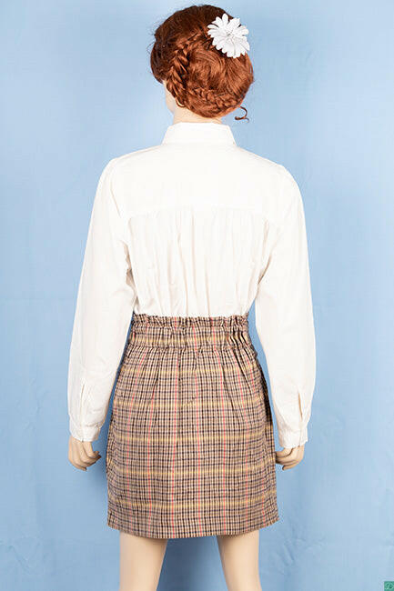 Ladies casual fit short length   Stretchy Stylish skirts with a fashionable bow belt.