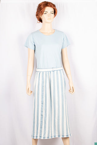 Ladies casual fit stretchy mid Length Sky blue & white striped Skirt with pockets. 