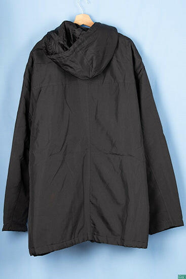 Men’s Puffer Jacket is great for everyday use in Winter.