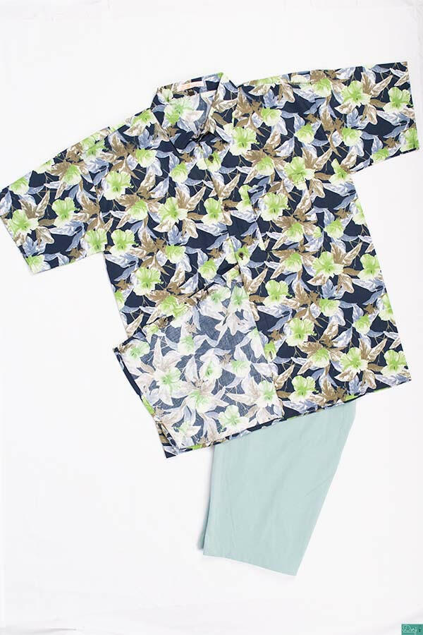 Men’s half sleeve slim fit greenish white floral prints summer Shirts.