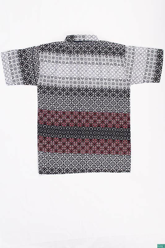 Men’s half sleeve slim fit mixed swirl pattern prints summer Shirts.