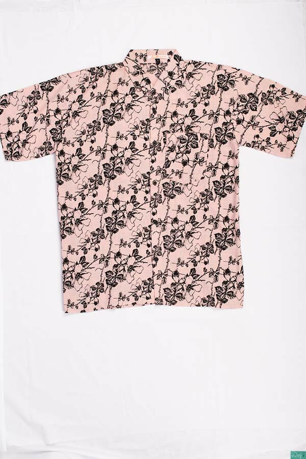 Men’s half sleeve slim fit black floral summer prints shirts.
