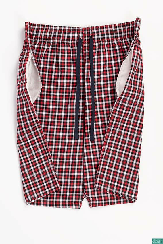 Men’s Comfortable stylish, Casual Shorts with pockets and elastic drawstring waist.