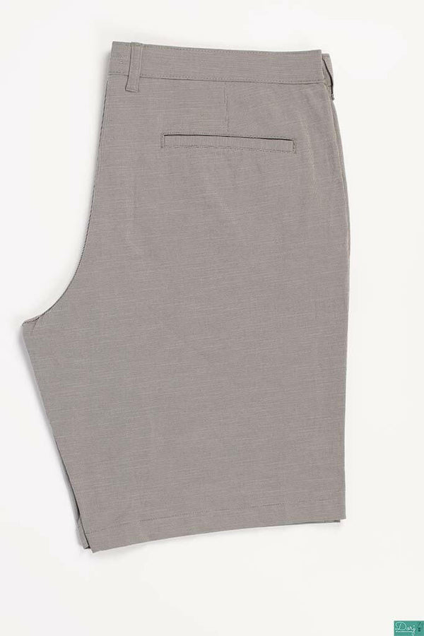 Men’s check Comfortable stylish, Casual Shorts are with pockets and elastic drawstring waist.