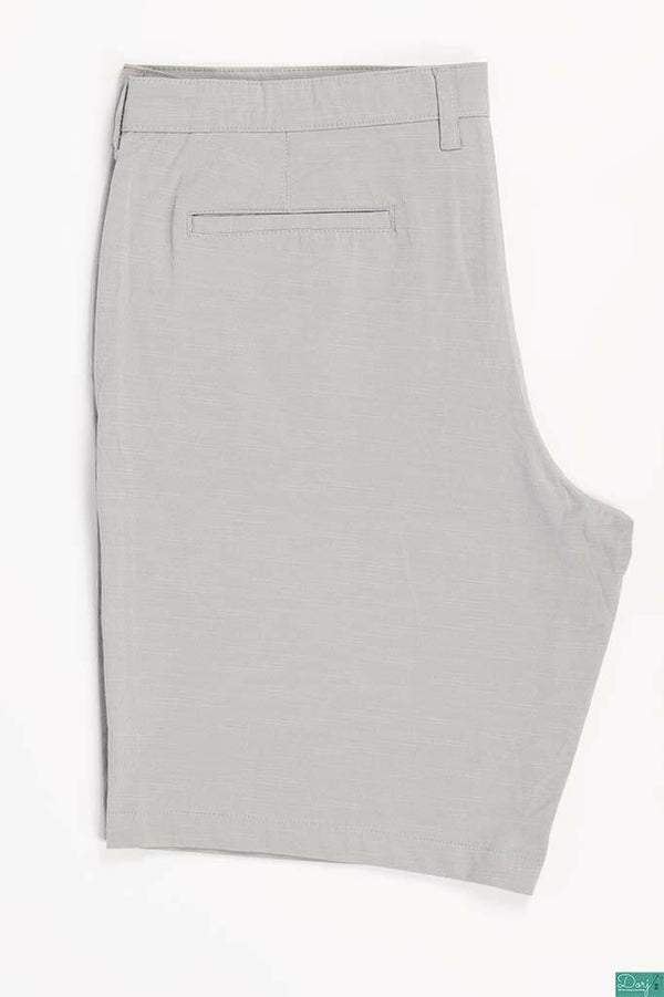 Men’s check Comfortable stylish, Casual Shorts are with pockets and elastic drawstring waist.