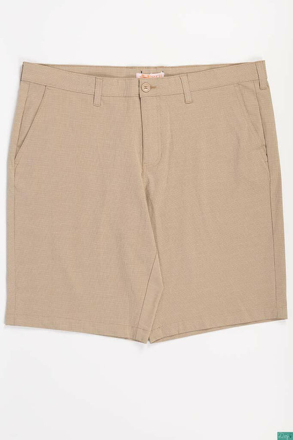 Men’s check Comfortable stylish, Casual Shorts are with pockets and elastic drawstring waist.
