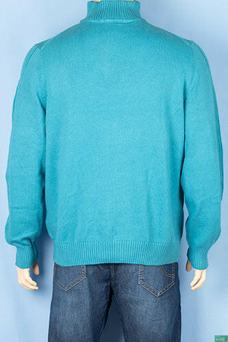 Men’s full sleeve casual fit high neck 1/4 zip sweater.