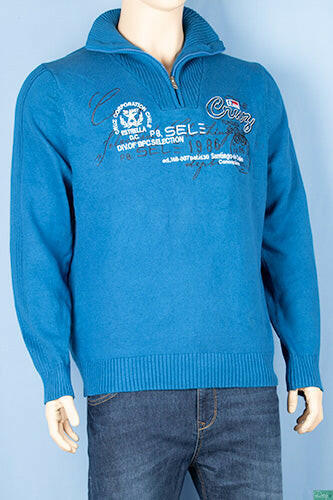 Men’s full sleeve casual fit high neck 1/4 zip sweater.