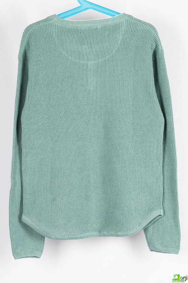 Boy's full sleeve round neck casual fit knitted T-shirt
