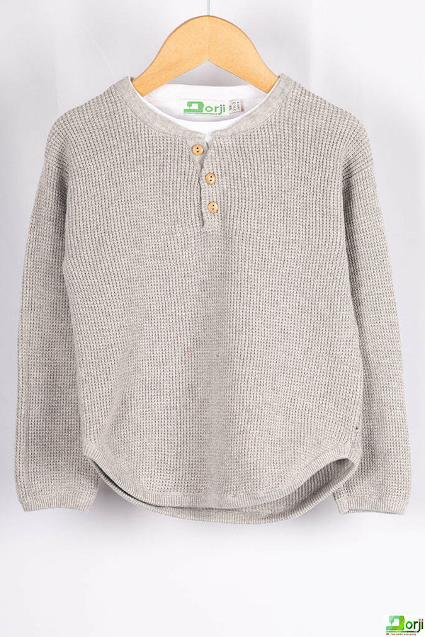 Boy's full sleeve round neck casual fit knitted T-shirt