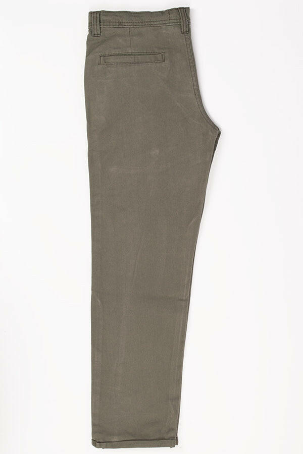 Boy’s regular fit full length Chino Pants with pockets.