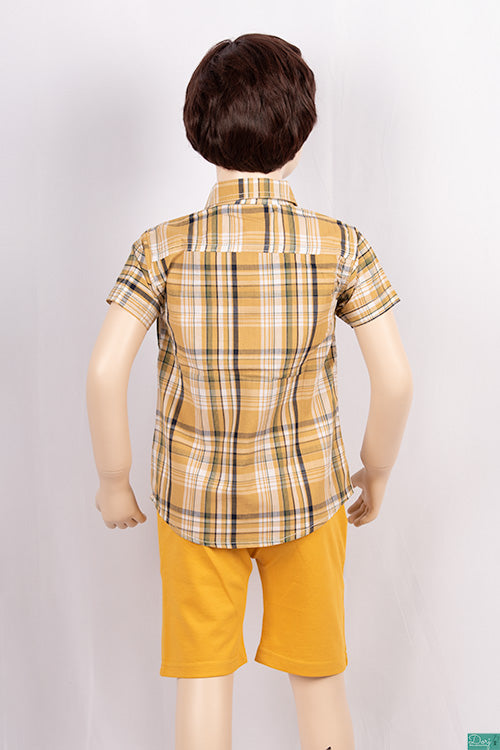 Boy’s half sleeve slim fit Shirt on mustard yellow, black & white check with pockets. 