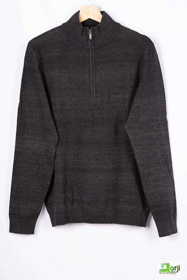 Men’s full sleeve Black regular fit sweater.