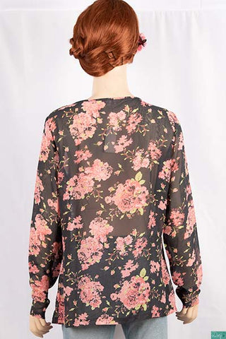 Ladies round neck with full sleeve casual fit Pink floral tops in Black