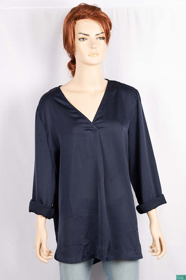 Ladies full sleeve V neck casual fit high quality a classy look tops.