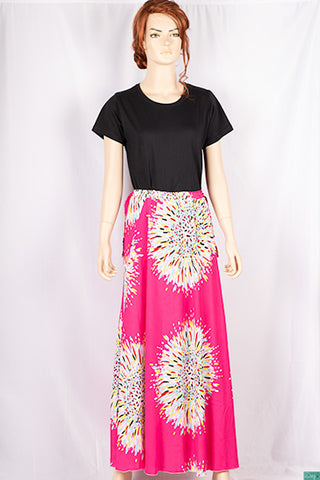 Ladies casual fit Stretchable waist skirts with Side optional belts. 