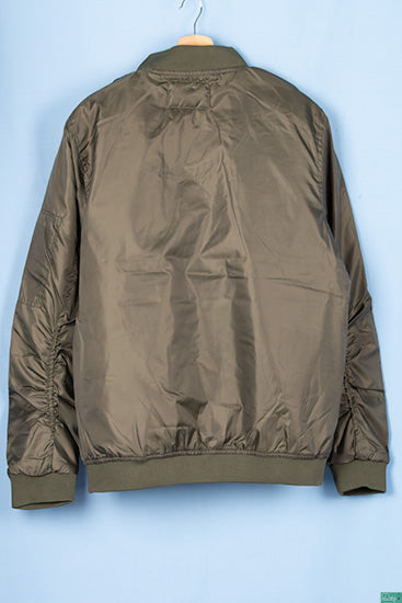 Men’s Padded Jacket is great for everyday use in Winter. 
