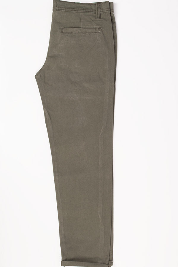 Boy’s regular fit full length Chino Pants with pockets. 